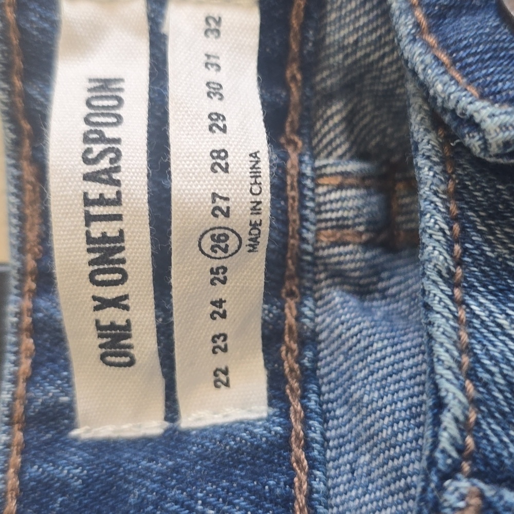 NWOT One Teaspoon Saints Orchid Painted Jeans. Size 26 - Picture 2 of 9